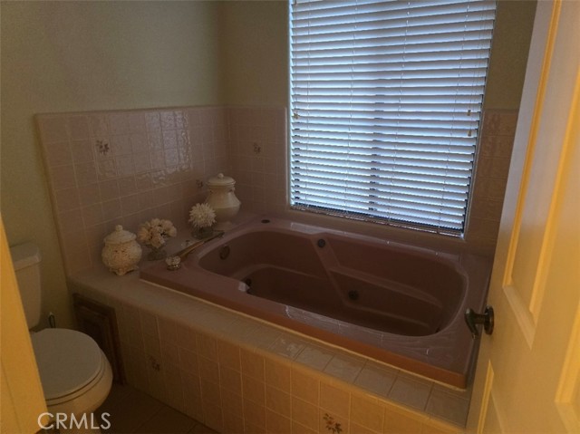 Detail Gallery Image 11 of 17 For 2814 Stardust, Santa Maria,  CA 93455 - 3 Beds | 3 Baths