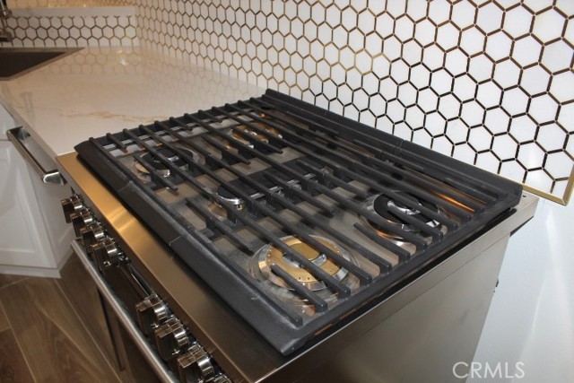 Detail Gallery Image 7 of 27 For 1671 W Cindy Ln #B,  Anaheim,  CA 92802 - 2 Beds | 2 Baths