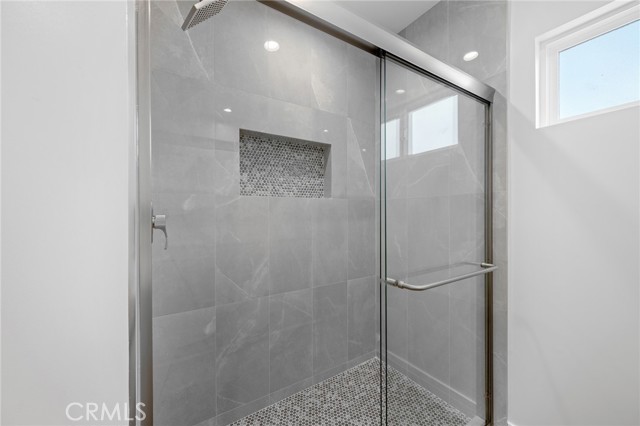 Detail Gallery Image 13 of 22 For 16734 Tribune St, Granada Hills,  CA 91344 - 3 Beds | 2 Baths