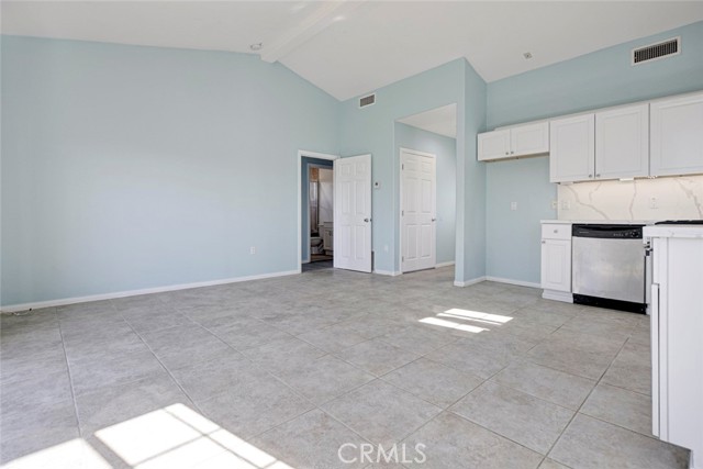 Image 33 of 50 For 6648 Gaviota Avenue