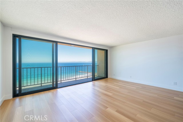 Detail Gallery Image 5 of 42 For 721 Esplanade #605,  Redondo Beach,  CA 90277 - 1 Beds | 1 Baths