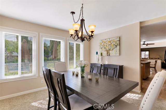 Detail Gallery Image 9 of 49 For 2707 Bitternut Cir, Simi Valley,  CA 93065 - 4 Beds | 3 Baths