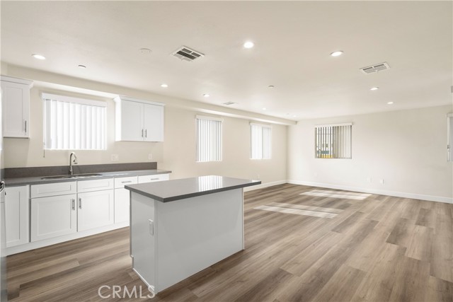 Detail Gallery Image 7 of 21 For 1820 S Orchard Ave #1/2,  Los Angeles,  CA 90006 - 4 Beds | 4 Baths