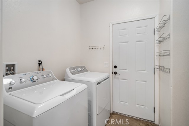 Detail Gallery Image 31 of 54 For 43928 Windrose Pl, Lancaster,  CA 93536 - 4 Beds | 3/1 Baths