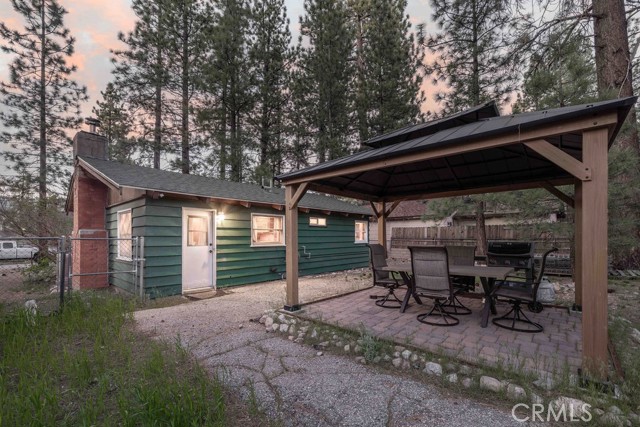 Detail Gallery Image 5 of 29 For 308 W Mojave Bld, Big Bear City,  CA 92314 - 2 Beds | 1 Baths
