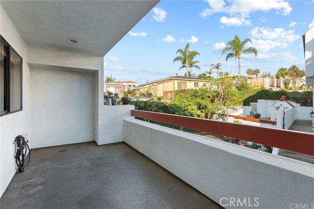 Detail Gallery Image 8 of 14 For 320 Cazador Ln #3,  San Clemente,  CA 92672 - 2 Beds | 2/1 Baths