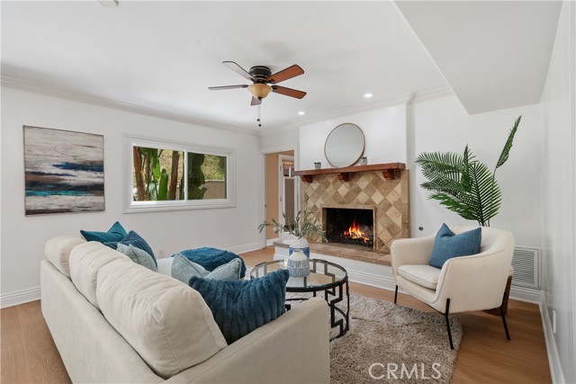 22550 Flamingo Street, Woodland Hills CA: https://media.crmls.org/medias/0f74629f-3283-4f62-98c3-24fe4faaed86.jpg