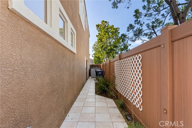 Detail Gallery Image 24 of 24 For 24 Rue De Nicole, Lake Forest,  CA 92610 - 3 Beds | 2/1 Baths