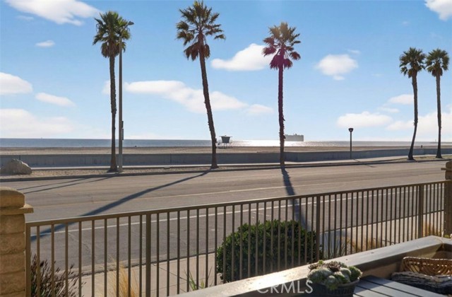 Detail Gallery Image 26 of 26 For 218 E Surfside, Port Hueneme,  CA 93041 - 3 Beds | 2 Baths