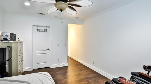 Detail Gallery Image 7 of 18 For 9141 Jennrich, Westminster,  CA 92683 - 7 Beds | 5 Baths