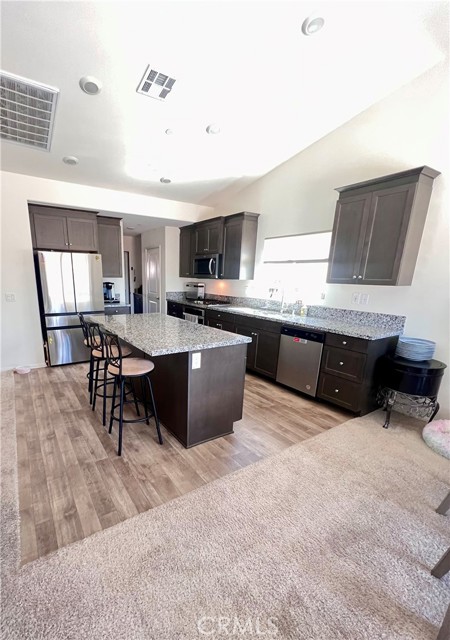 Detail Gallery Image 6 of 33 For 31381 Linden Flower Rd, Winchester,  CA 92596 - 5 Beds | 3 Baths