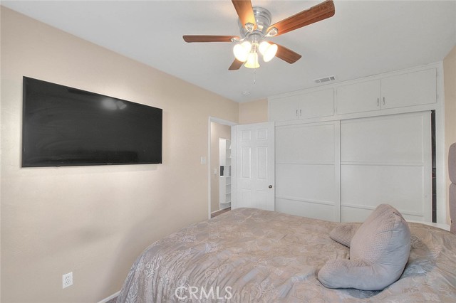 Detail Gallery Image 17 of 28 For 1396 Oakhurst Dr, San Bernardino,  CA 92404 - 2 Beds | 1 Baths