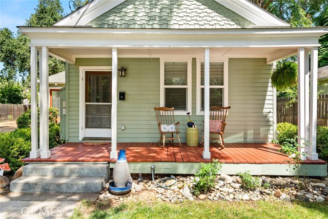 578 E 19th Street, Chico CA: https://media.crmls.org/medias/0f76ff26-fe1e-4fbd-a1f4-b758cb9ae928.jpg
