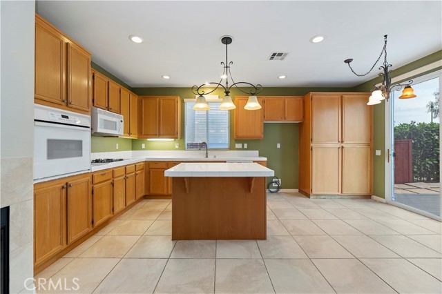 Detail Gallery Image 24 of 49 For 595 Dundee Ln, San Marcos,  CA 92069 - 4 Beds | 3 Baths