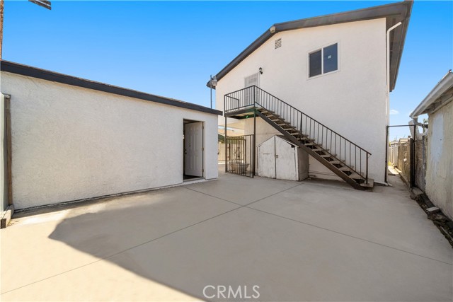 Detail Gallery Image 24 of 33 For 5832 6th Ave, Los Angeles,  CA 90043 - 5 Beds | 4/1 Baths