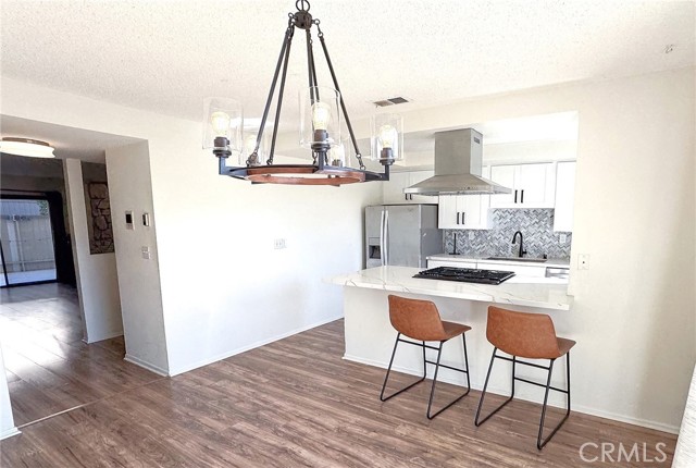 Detail Gallery Image 3 of 35 For 511 Meyer #8,  Redondo Beach,  CA 90278 - 2 Beds | 1/1 Baths