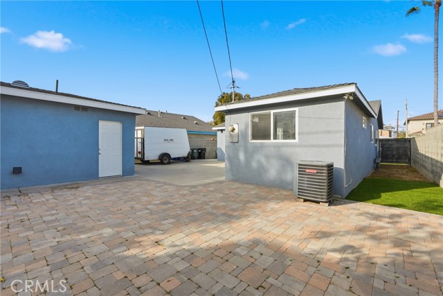 2516 185th, Redondo Beach CA: https://media.crmls.org/medias/0f77e5d5-db59-4877-8039-4700425838a9.jpg