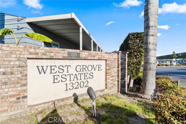 Detail Gallery Image 2 of 16 For 13202 Hoover #42,  Westminster,  CA 92683 - 3 Beds | 2 Baths