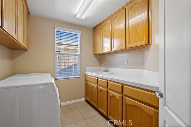 Detail Gallery Image 32 of 38 For 9600 Lake Superior Dr, Bakersfield,  CA 93312 - 4 Beds | 3/1 Baths