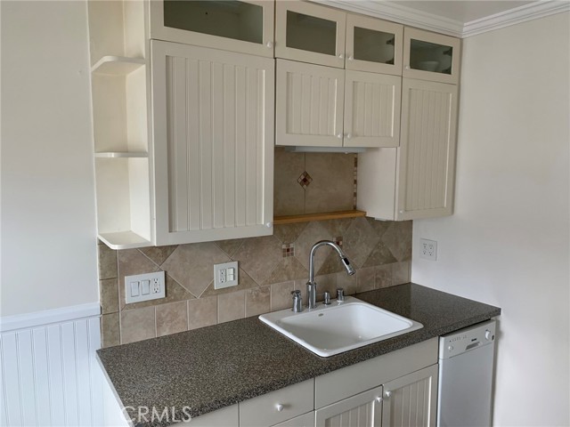 Detail Gallery Image 5 of 25 For 4401 E Division St, Long Beach,  CA 90803 - – Beds | – Baths