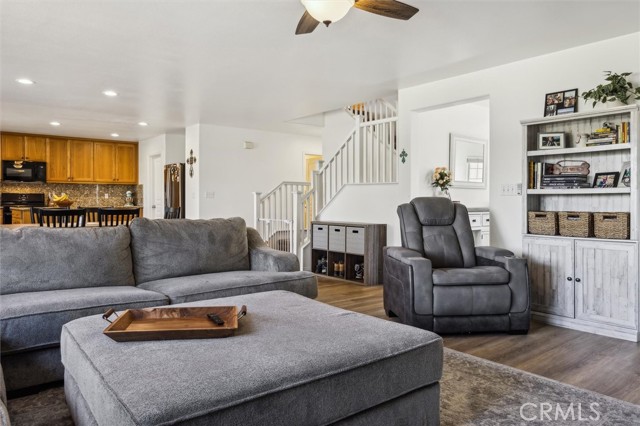 Detail Gallery Image 9 of 51 For 2304 Latigo Ct, Paso Robles,  CA 93446 - 5 Beds | 3 Baths