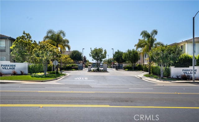 Detail Gallery Image 54 of 55 For 12017 Rock Creek Ct, Hawthorne,  CA 90250 - 4 Beds | 2/1 Baths