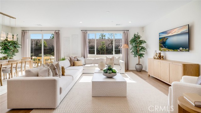 Detail Gallery Image 5 of 21 For 366 Sea Bright Rd, Perris,  CA 92570 - 4 Beds | 2 Baths