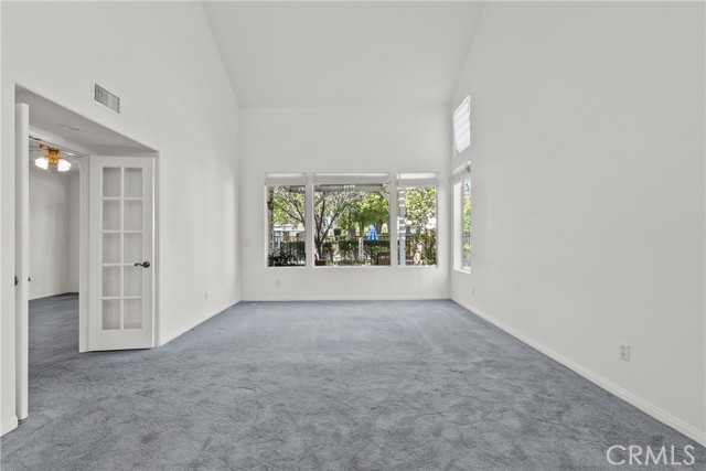 Detail Gallery Image 8 of 64 For 24436 Hampton Dr #C,  Valencia,  CA 91355 - 2 Beds | 2/1 Baths