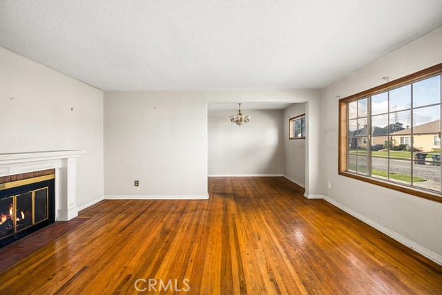 Detail Gallery Image 5 of 41 For 1504 S California Ave, Compton,  CA 90221 - 3 Beds | 2 Baths