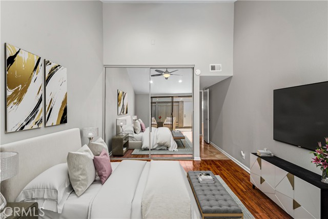 Detail Gallery Image 23 of 35 For 21 Summerwalk Ct, Newport Beach,  CA 92663 - 2 Beds | 2 Baths