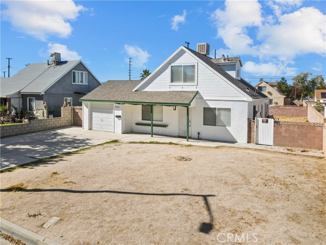 44043 Hoban Avenue, Lancaster CA: https://media.crmls.org/medias/0f7d1f64-9c19-4f2f-b534-5a4312260361.jpg