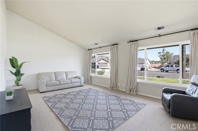 Detail Gallery Image 3 of 28 For 771 Viola Ct, Nipomo,  CA 93444 - 3 Beds | 2 Baths