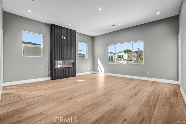 Detail Gallery Image 16 of 30 For 2128 W 238th St, Torrance,  CA 90501 - 5 Beds | 5 Baths