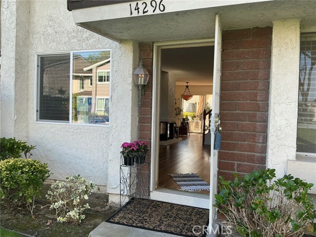 Detail Gallery Image 14 of 19 For 14296 Suffolk, Westminster,  CA 92683 - 4 Beds | 3 Baths