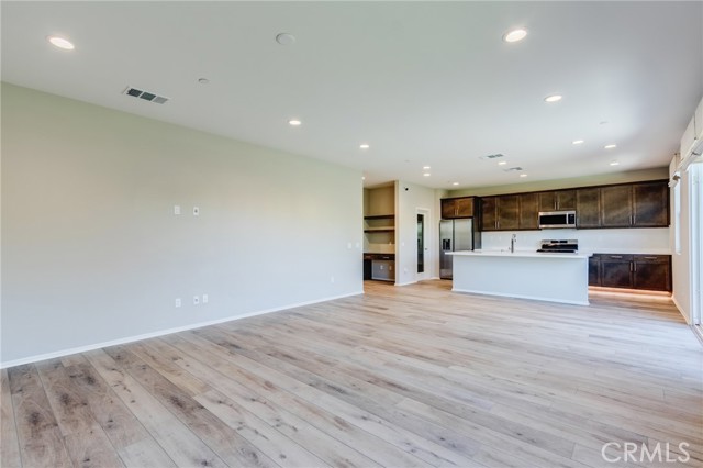 13139 Upland Court, Hesperia CA: https://media.crmls.org/medias/0f7e58da-1344-4e20-8040-4d191c62e4d5.jpg
