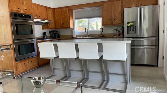 5357 Ellenvale Avenue, Woodland Hills CA: https://media.crmls.org/medias/0f7f0f9f-449d-4be0-a6bd-02fce93d71e3.jpg