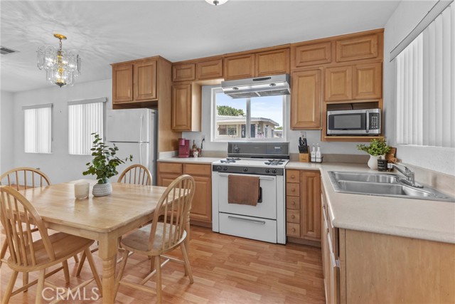 Detail Gallery Image 20 of 51 For 431 Cuyamaca Ave, San Diego,  CA 92113 - 6 Beds | 4 Baths