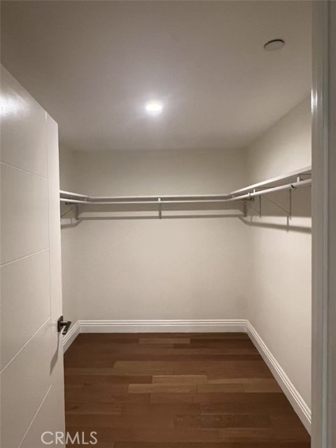 2939 Leeward Avenue, Los Angeles CA: https://media.crmls.org/medias/0f7f652b-1970-44f0-9df3-5b8d0d58f88b.jpg