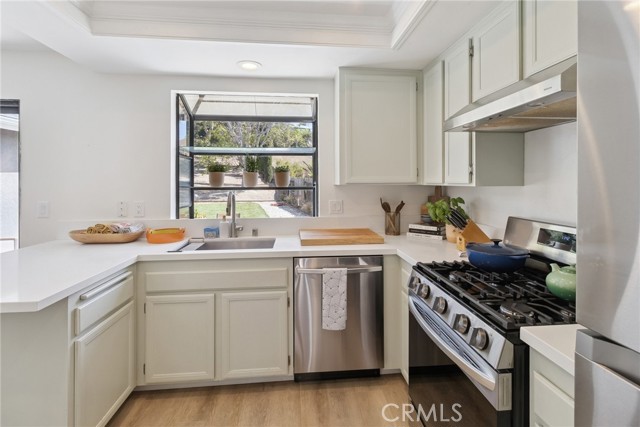 Detail Gallery Image 12 of 27 For 2868 Brandeis, Oceanside,  CA 92056 - 3 Beds | 2 Baths