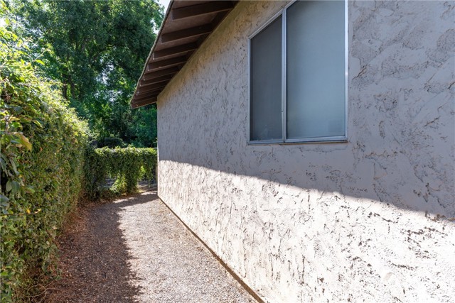 Detail Gallery Image 26 of 48 For 465 Waterford Dr, Chico,  CA 95973 - 5 Beds | 3 Baths