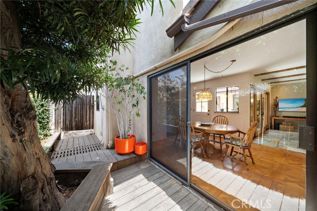 318 Avenida Santa Margarita, San Clemente CA: https://media.crmls.org/medias/0f81369f-77c0-47df-9bdc-46ddcc62b29b.jpg
