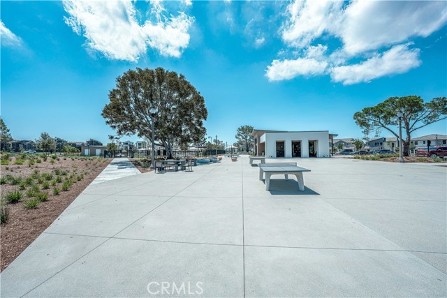 232 Junco, Irvine CA: https://media.crmls.org/medias/0f82169e-0d7a-4ac0-ba0e-880e2b6576b0.jpg