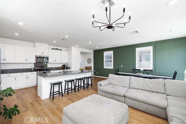 Detail Gallery Image 12 of 53 For 30198 Adrift, Menifee,  CA 92584 - 5 Beds | 3 Baths