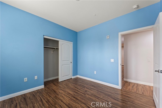 76 City Stroll, Irvine CA: https://media.crmls.org/medias/0f837bdb-ca78-4859-9a9c-5ca950301d3f.jpg