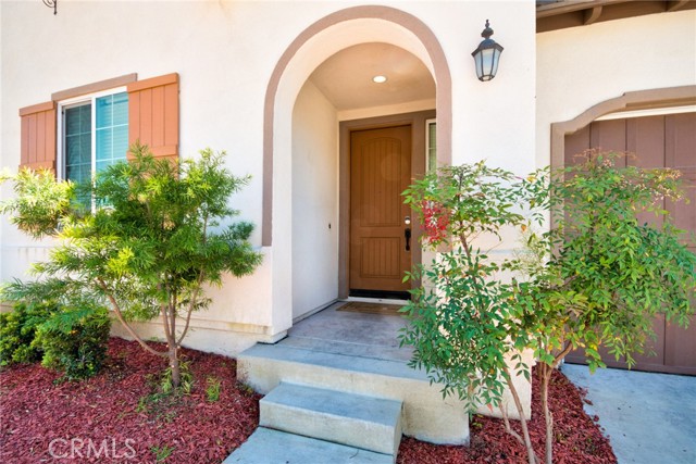 Detail Gallery Image 2 of 41 For 9749 La Vine Ct, Rancho Cucamonga,  CA 91701 - 4 Beds | 4/1 Baths