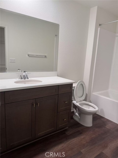 Detail Gallery Image 13 of 19 For 4254 S Laguna Ave, Ontario,  CA 91761 - 3 Beds | 2/1 Baths