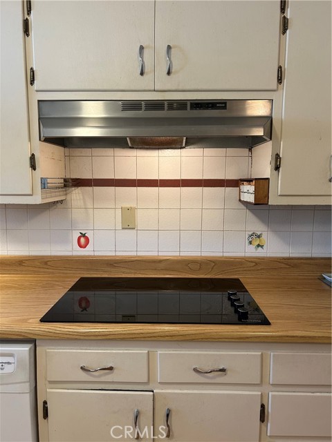 Detail Gallery Image 10 of 59 For 281 Lubken, –,  CA 93545 - 5 Beds | 2 Baths