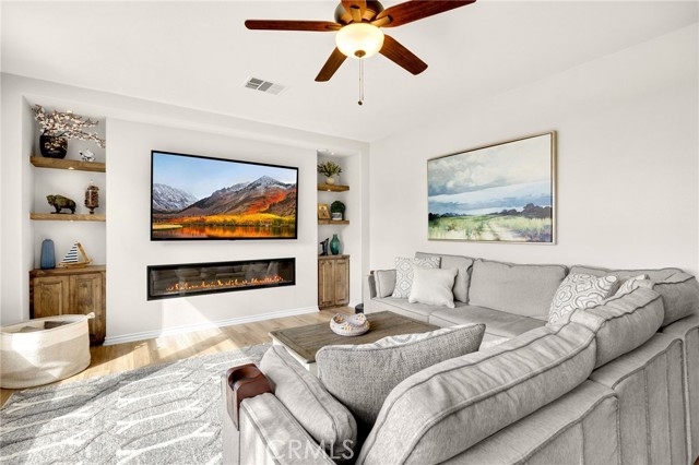 Image 39 of 74 For 18118 Joel Brattain Drive