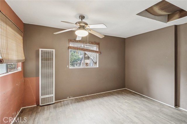 5603 Heatherdale Drive, Los Angeles CA: https://media.crmls.org/medias/0f84ed0a-5acd-40b7-b329-08d64cb6fbdb.jpg