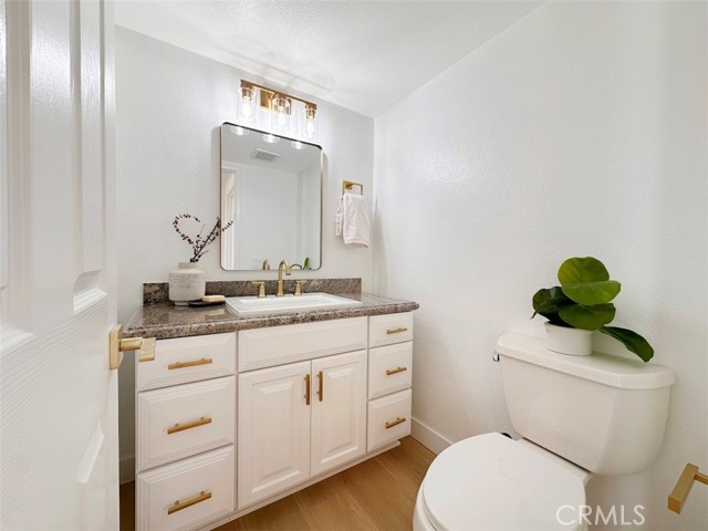 Detail Gallery Image 8 of 19 For 6329 Player Ct, Banning,  CA 92220 - 3 Beds | 2/1 Baths